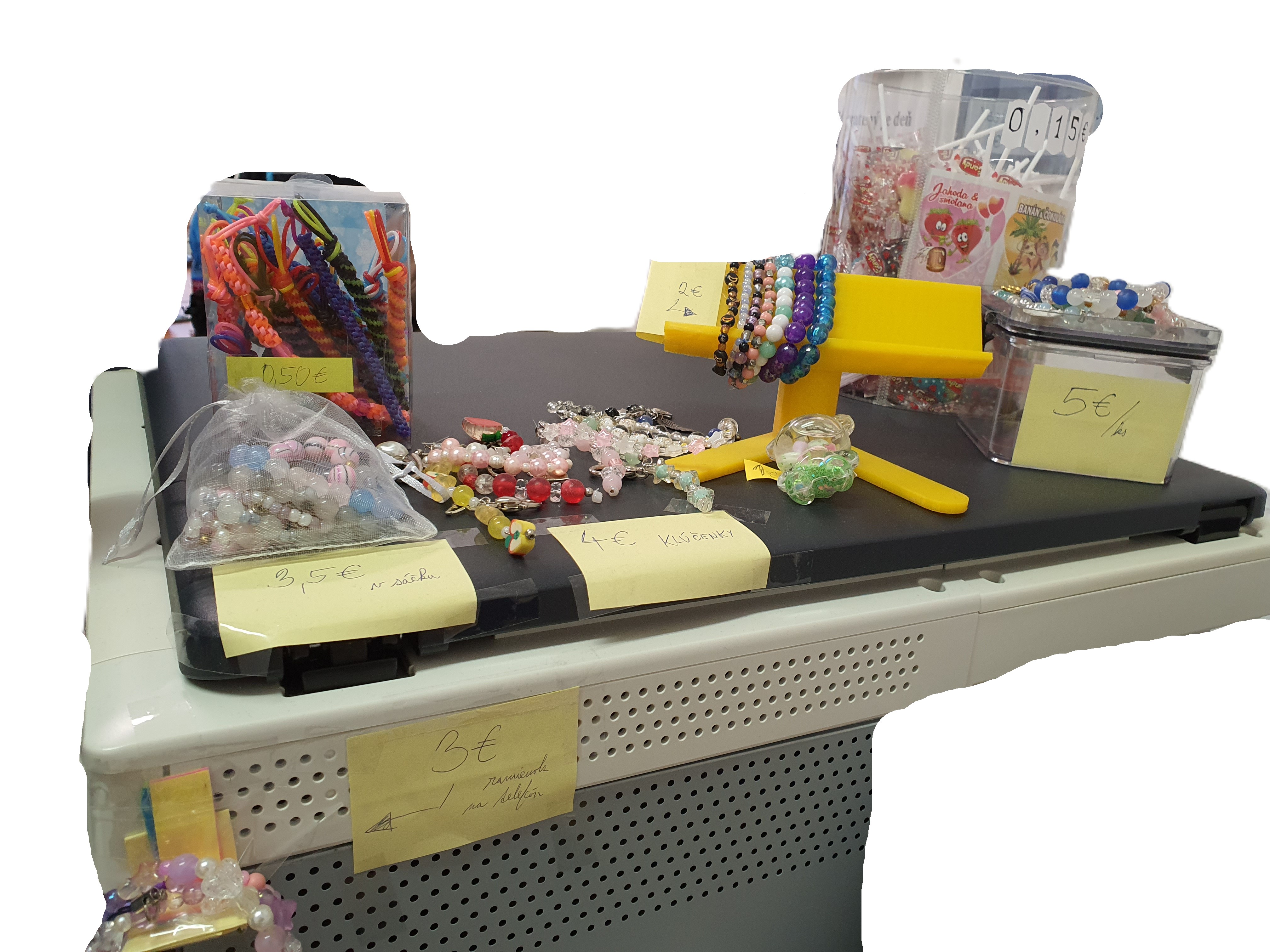 Náramky a kľúčenky